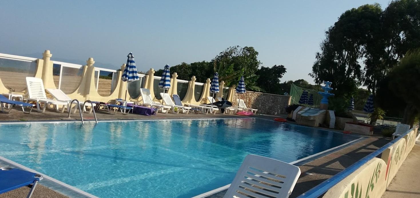 尼瓦纳海滩酒店 Theológos 外观 照片